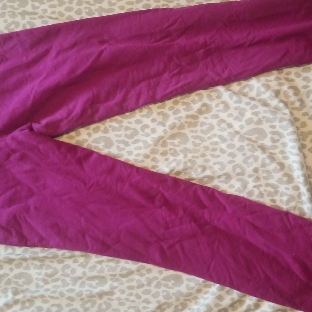 Aeropostale Magenta Sweatpants with White Accents - Picture 4 of 7